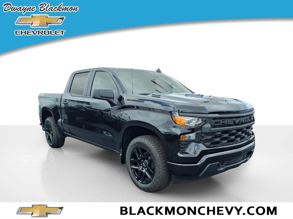 2026 Chevrolet Silverado 1500 Custom in Black — front three-quarter view
