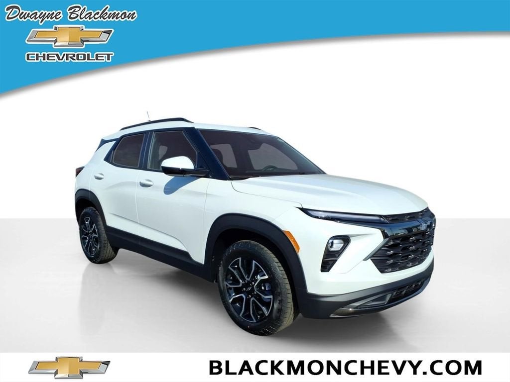 2026 Chevrolet Trailblazer ACTIV in Iridescent Pearl Tricoat — front three-quarter view