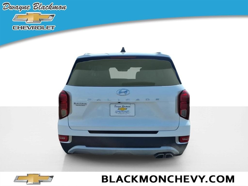 2022 Hyundai Palisade — interior view